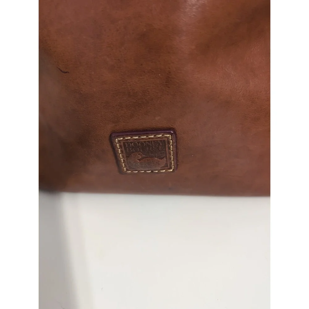 Dooney & Bourke Florentine Leather Dixon Hobo Crossbody Bag‎ BROWN